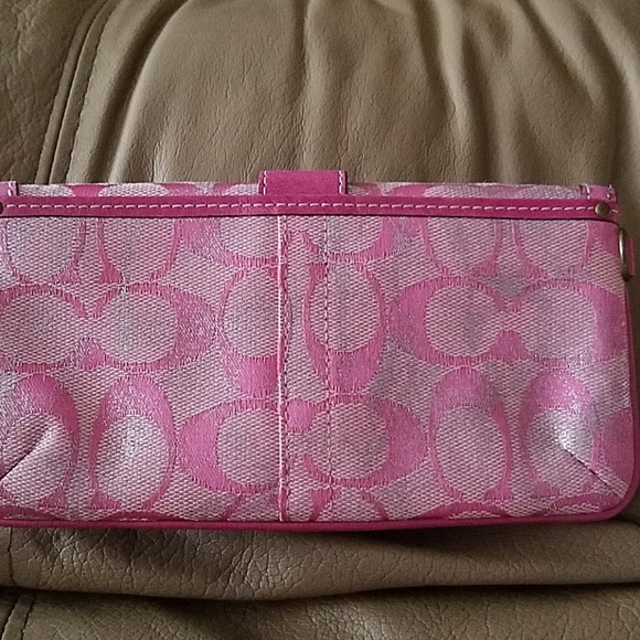 Coach wallet - Picture 2 of 3